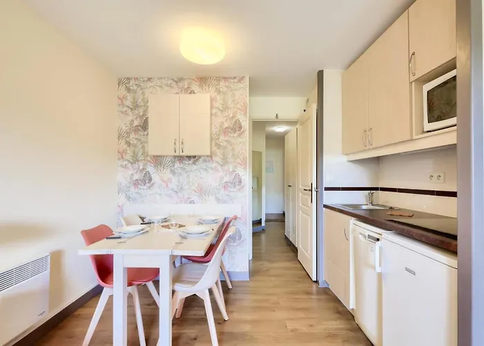 Apartment Le Village De Cap Esterel - Maeva - 2 Pieces 4 Personnes - Selection Mae-3114 *