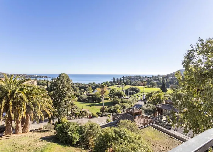 Le Village De Cap Esterel - Maeva - 2 Pieces 4 Personnes - Selection Mae-3114 *